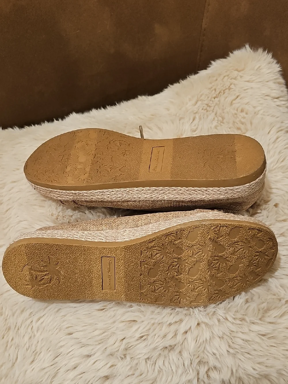 Tommy Bahama Shimmwe Tan Espadrille Lace-Up Sneakers Sz 8.5 NWOB